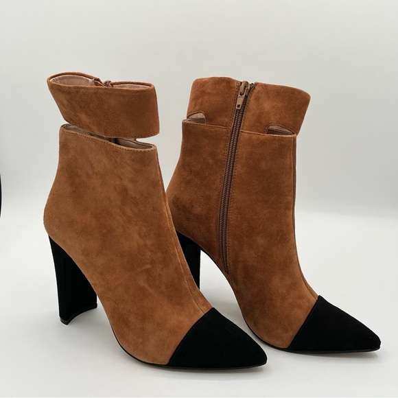 42 Gold Kiki Pointed Toe Booties, Black / Brown, Size 7.5 - Picture 2 of 9